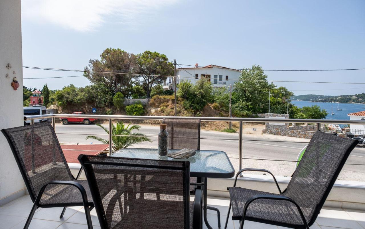 Iridanos Apartments Skiathos-Stadt Exterior foto