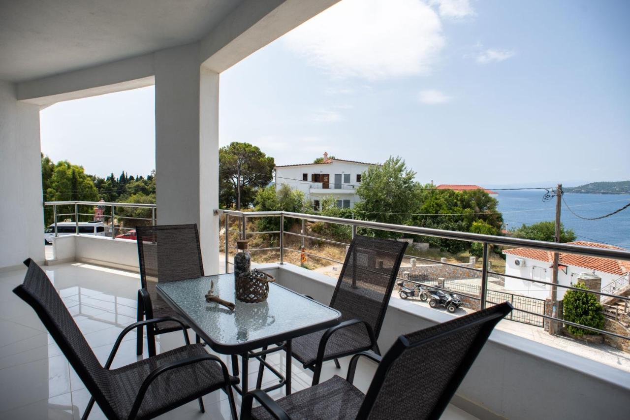 Iridanos Apartments Skiathos-Stadt Exterior foto